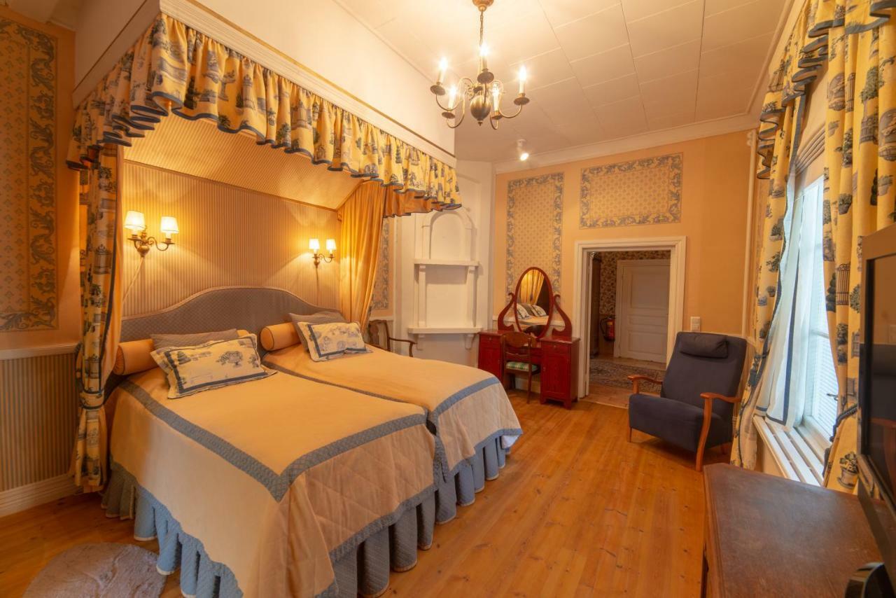 Wanha Kartano Hotel Kokkola  Eksteriør billede